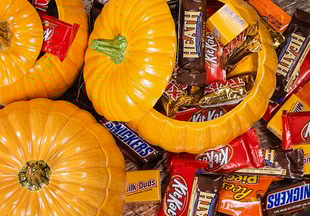  halloween_candy.jpg
