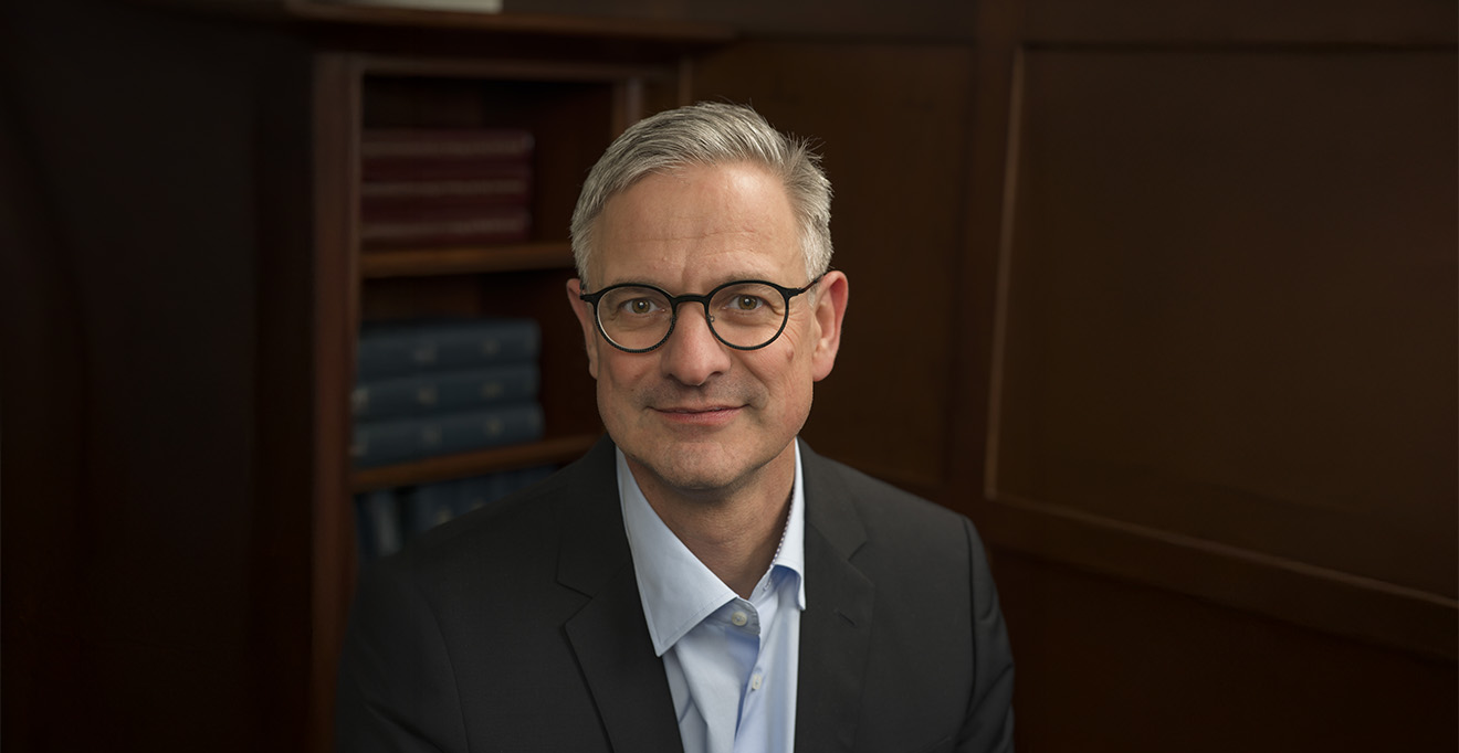 Job Dekker, Howard Hughes Medical Investigator, the Joseph J. Byrne Chair in Biomedical Research and professor of systems biology at UMass Chan